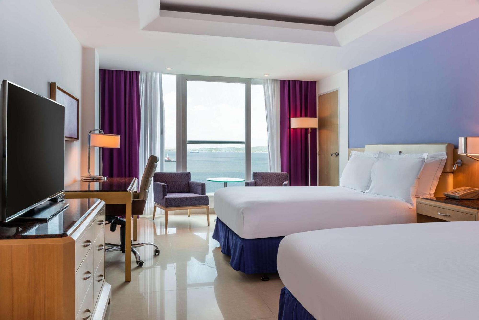 מלון Hilton Cartagena מראה חיצוני תמונה