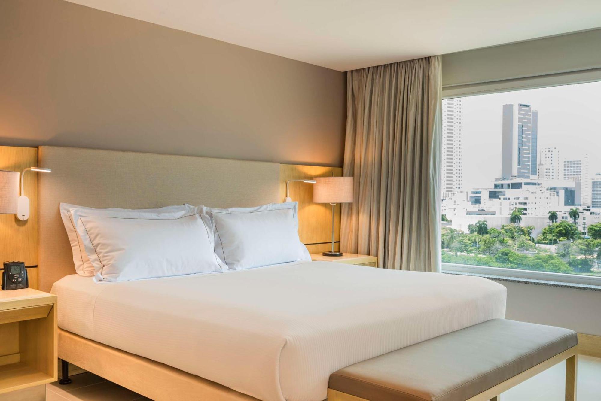 מלון Hilton Cartagena מראה חיצוני תמונה