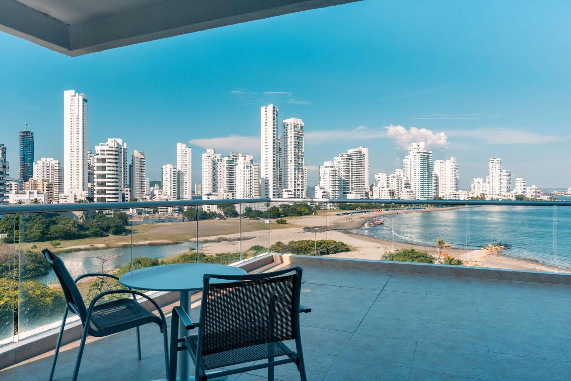 מלון Hilton Cartagena מראה חיצוני תמונה