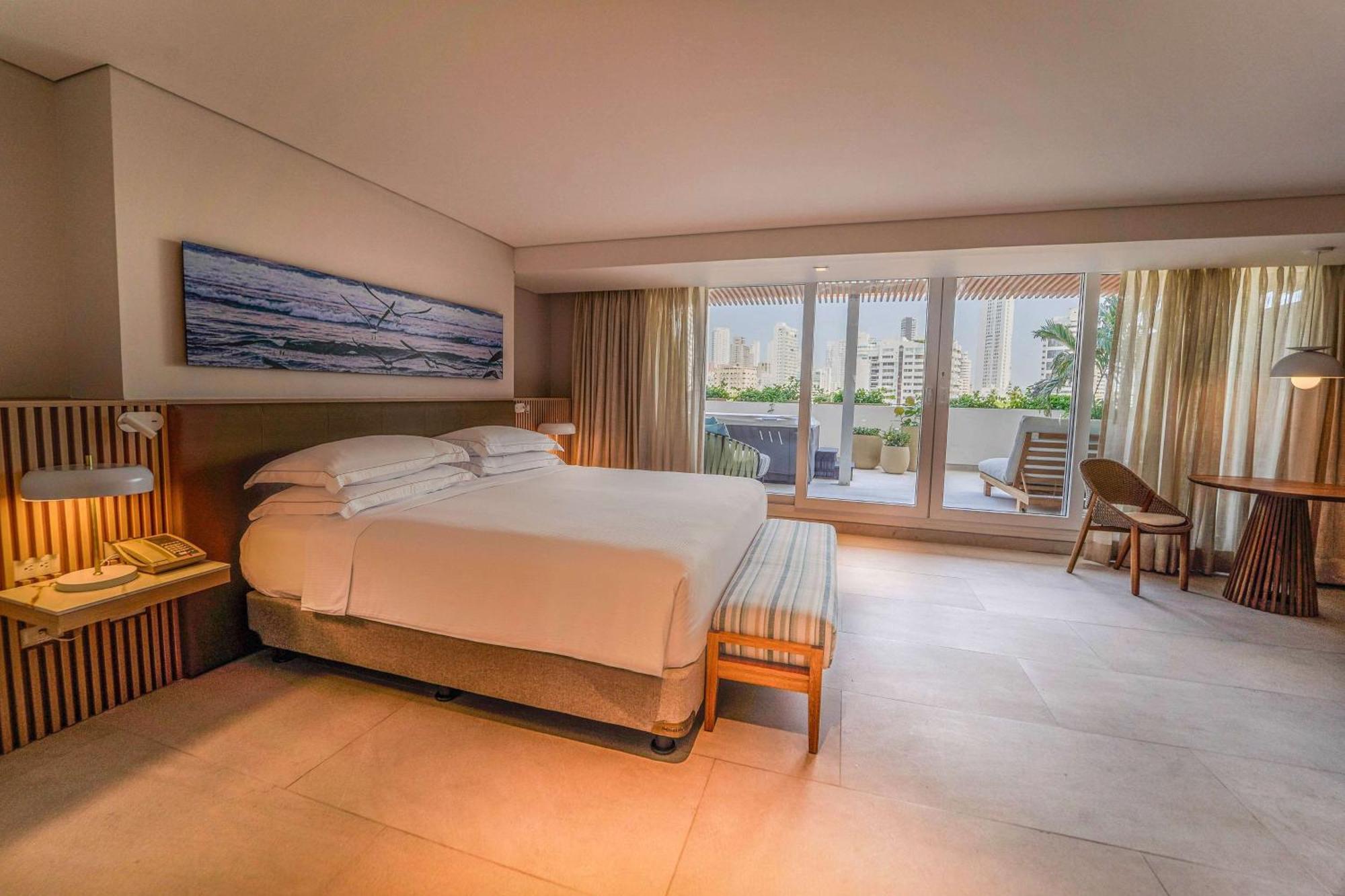 מלון Hilton Cartagena מראה חיצוני תמונה